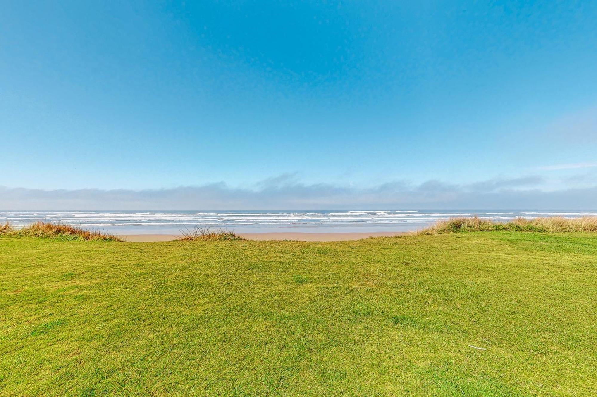 Sparkling Sands Oceanfront San Marine Exterior foto